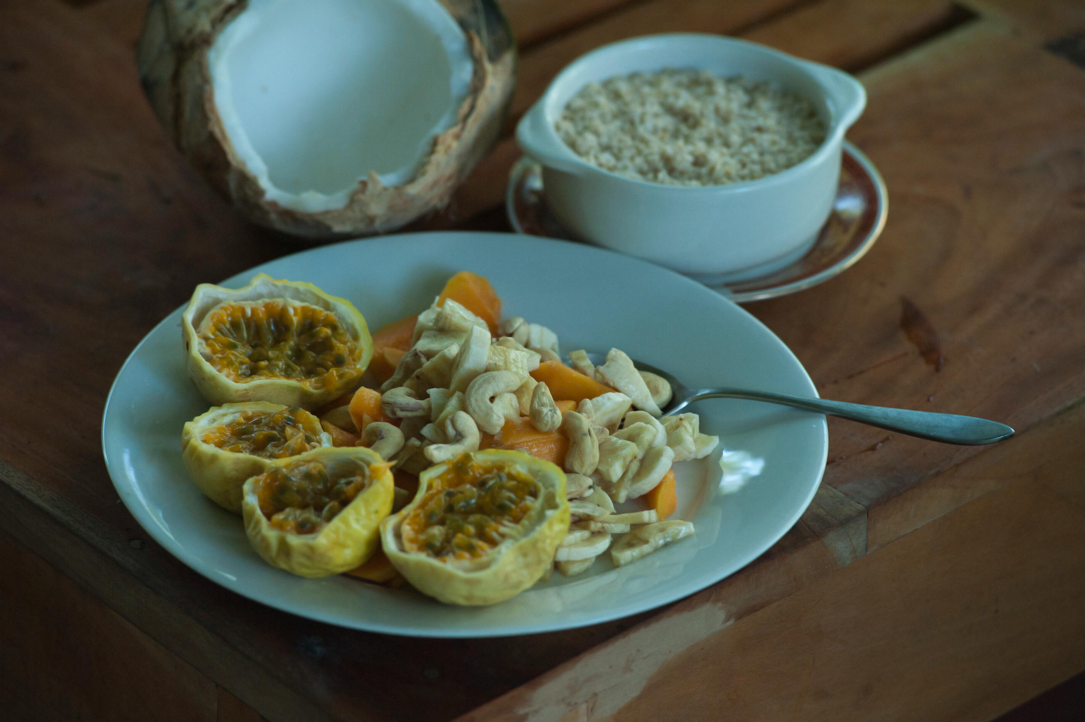 A spread of delicious Sri Lankan food